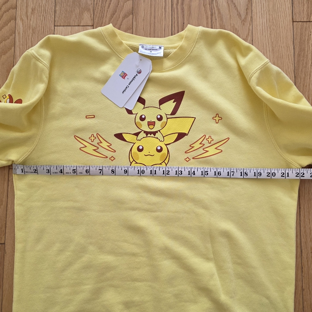 Pokémon Center × OMOCAT: Electric Type Midweight Crew Neck Sweatshirt, Medium - Picture 10 of 11